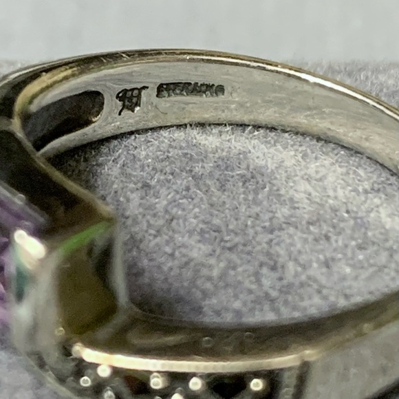 Vintage Amethyst & Marcasite Sterling Silver February Birthstone Ring Size 6-3/4 - Picture 10 of 10